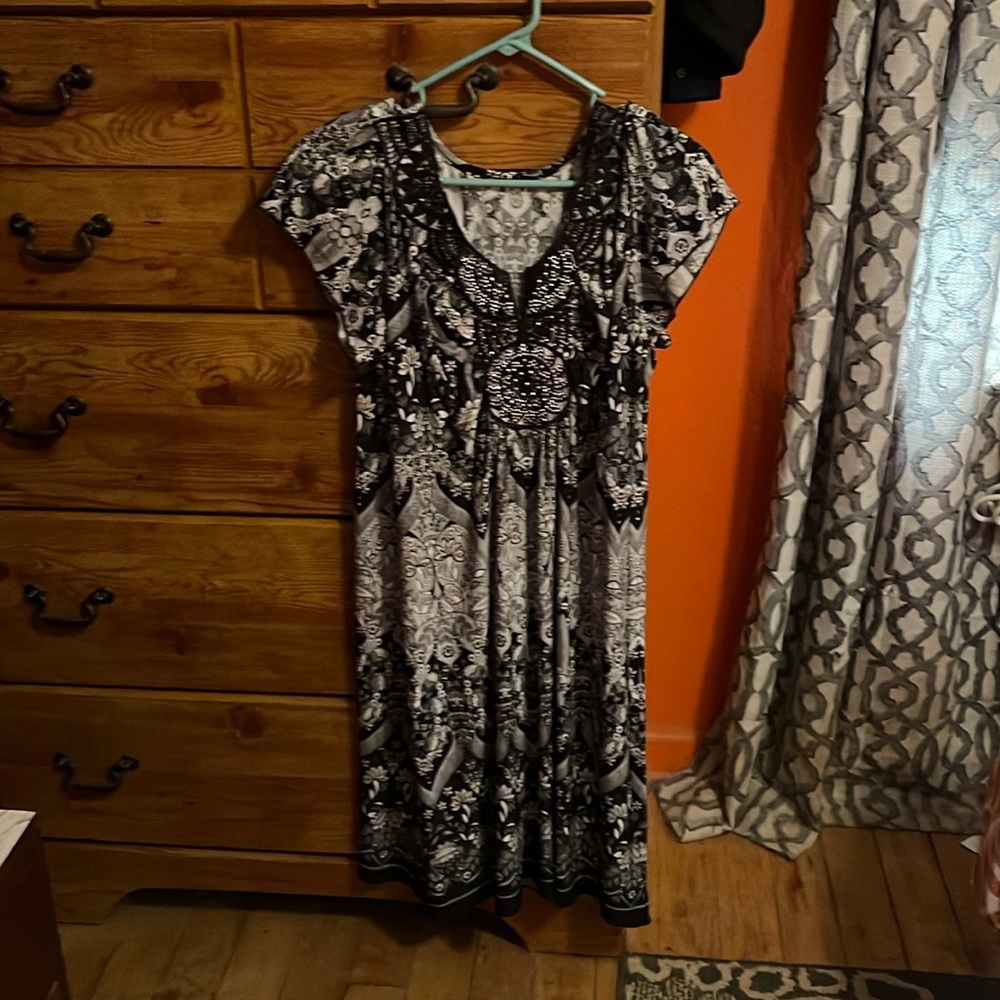 Black and white sparkling dress